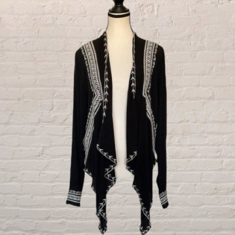 Maurices Black and White Embroidered Open Front Cardigan Size M
